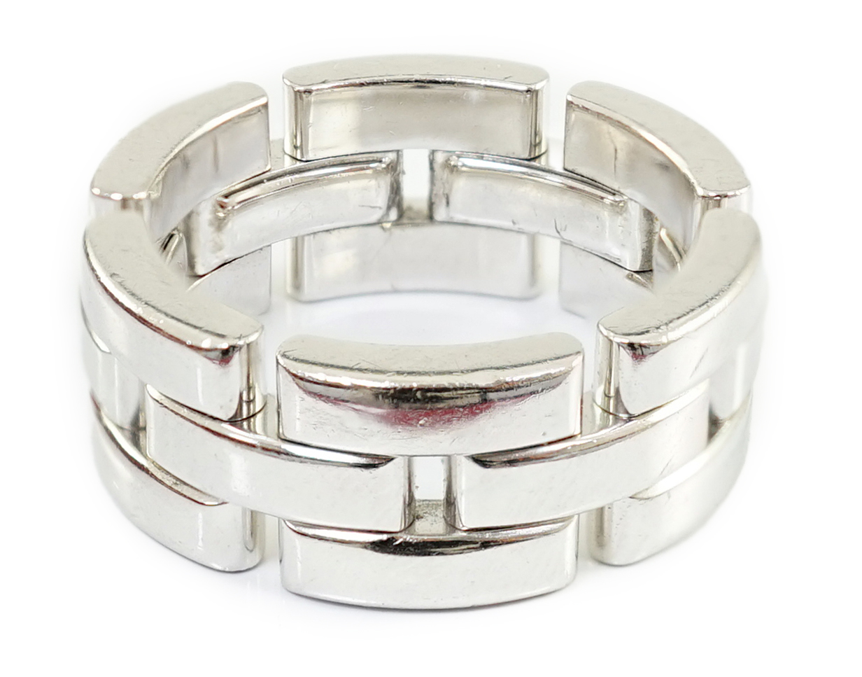 A modern Cartier 18ct white gold segmental band